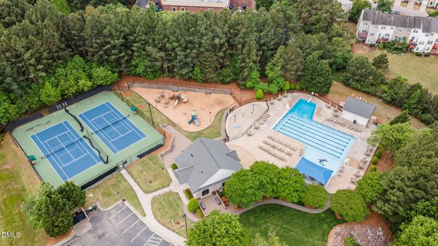 905 Haddon Hall Drive, Apex, NC 27502