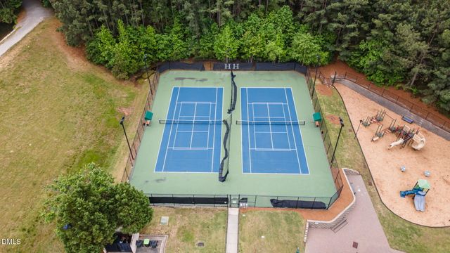 905 Haddon Hall Drive, Apex, NC 27502