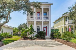 5413 Arrowhead Rd, Perdido Key, FL 32507