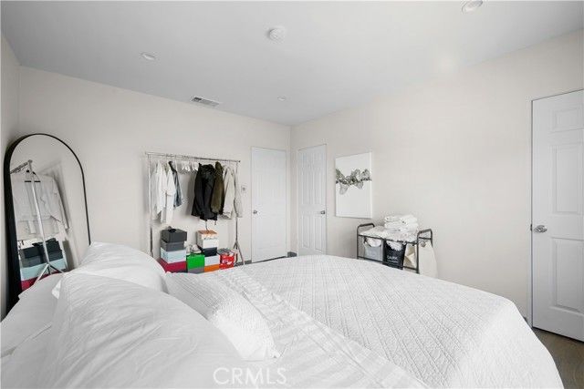 1659 Puebla Drive, Glendale, CA 91207