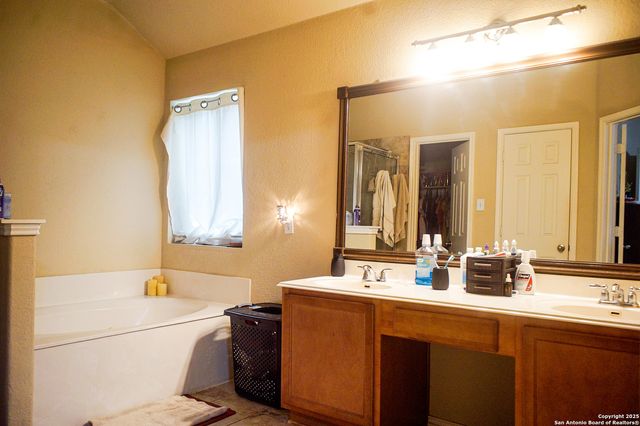 9614 Ed Wiseman, San Antonio, TX 78251