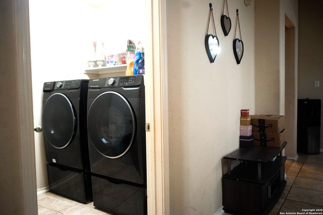 9614 Ed Wiseman, San Antonio, TX 78251
