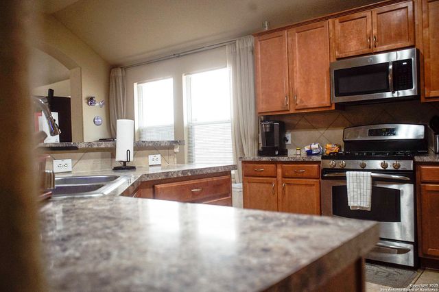 9614 Ed Wiseman, San Antonio, TX 78251