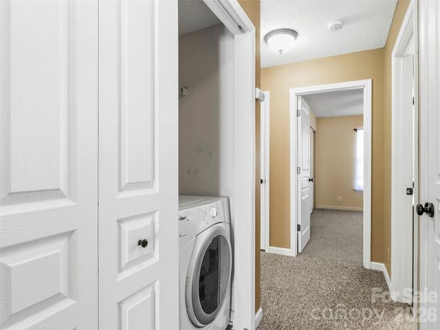 1704 Deermouse Way, Hendersonville, NC 28792