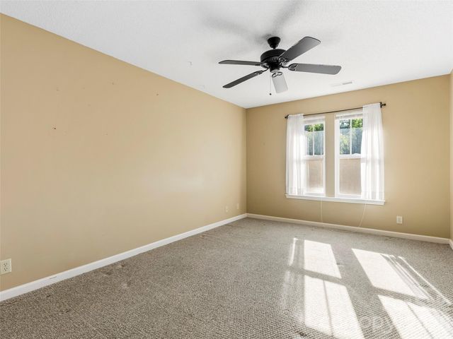 1704 Deermouse Way, Hendersonville, NC 28792