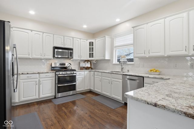 13478 Lablanca Bend, Carmel, IN 46074