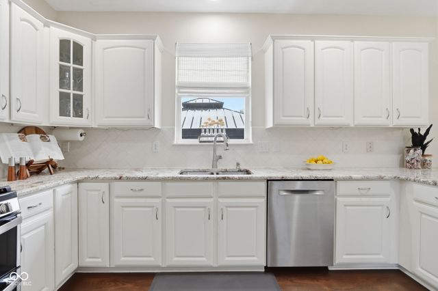 13478 Lablanca Bend, Carmel, IN 46074