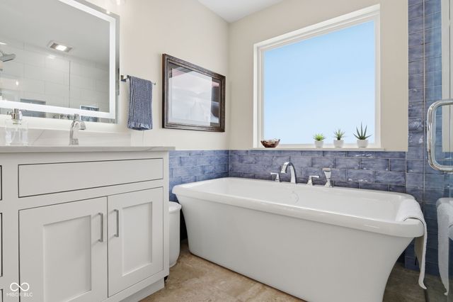 13478 Lablanca Bend, Carmel, IN 46074