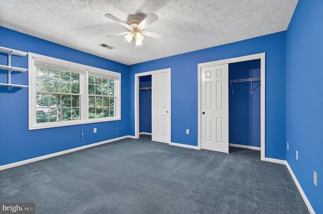 8405 OVERLOOK ST, Vienna, VA 22182