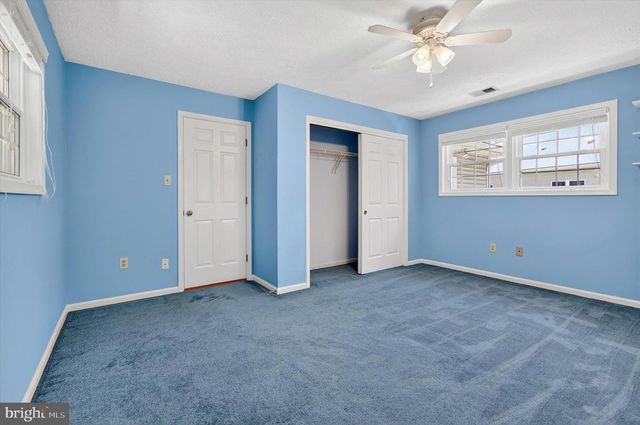 8405 OVERLOOK ST, Vienna, VA 22182