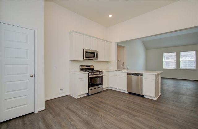 8414 Beacon Bay Circle, Baytown, TX 77523