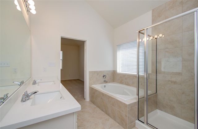 8414 Beacon Bay Circle, Baytown, TX 77523