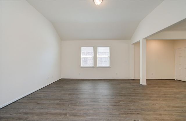 8414 Beacon Bay Circle, Baytown, TX 77523