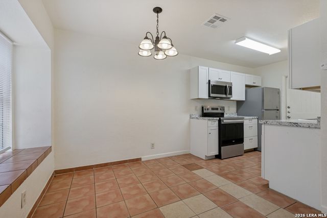 8711 Painted Tepee, San Antonio, TX 78242