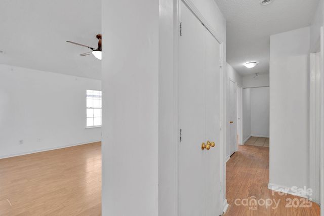 12049 Stewarts Crossing Drive, Charlotte, NC 28215