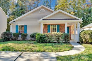 12049 Stewarts Crossing Drive, Charlotte, NC 28215