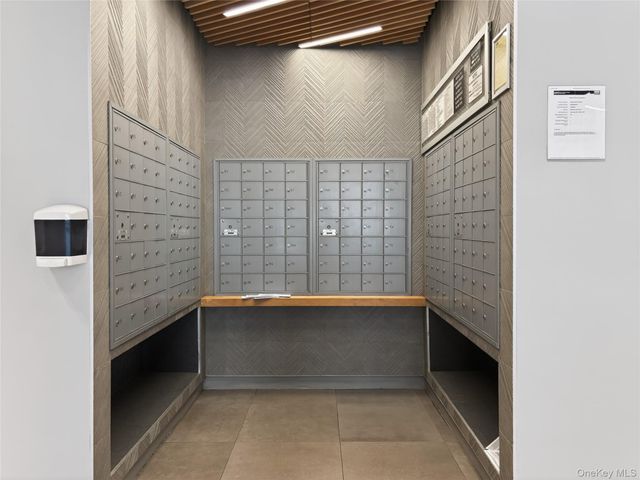 99-52 66 Road 7E, Rego Park, NY 11374