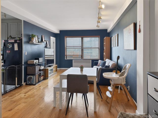 99-52 66 Road 7E, Rego Park, NY 11374