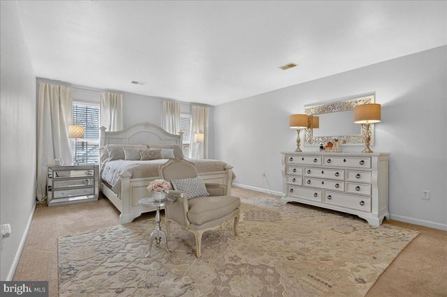 808 BRAMBLEWOOD DR, Douglassville, PA 19518