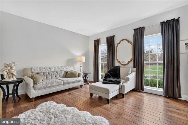 808 BRAMBLEWOOD DR, Douglassville, PA 19518