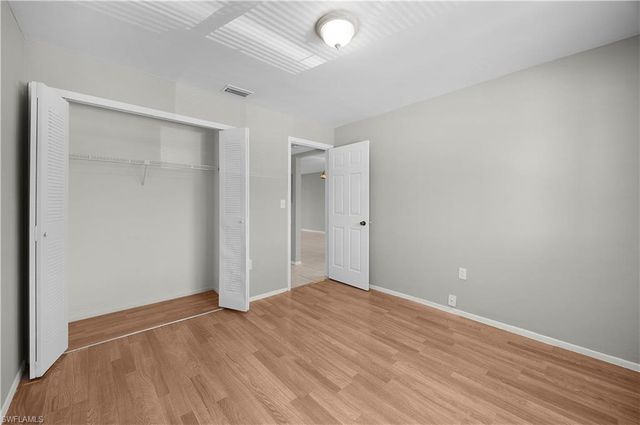 2700 Park Windsor DR 714, Fort Myers, FL 33901