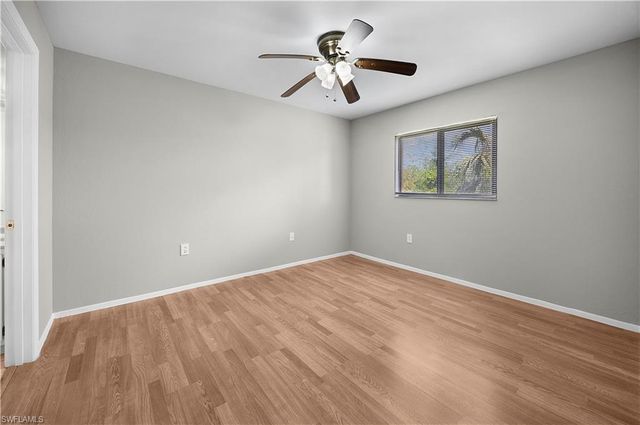 2700 Park Windsor DR 714, Fort Myers, FL 33901