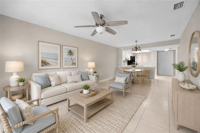 2700 Park Windsor DR 714, Fort Myers, FL 33901