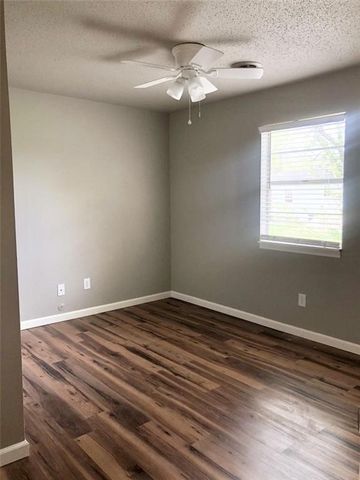 419 Cleveland Street B, Springdale, AR 72764