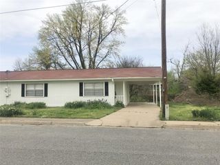419 Cleveland Street B, Springdale, AR 72764