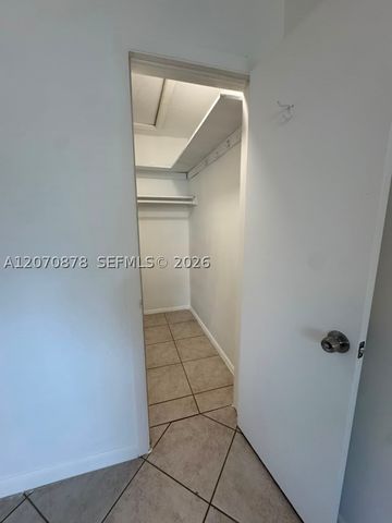 2394 NW 52nd Ct 2394, Tamarac, FL 33309