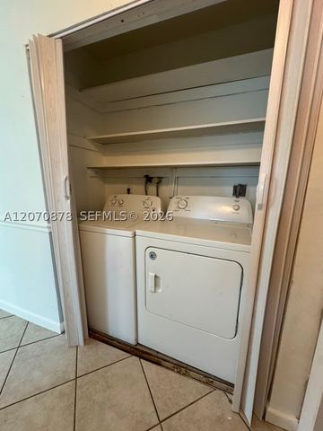 2394 NW 52nd Ct 2394, Tamarac, FL 33309