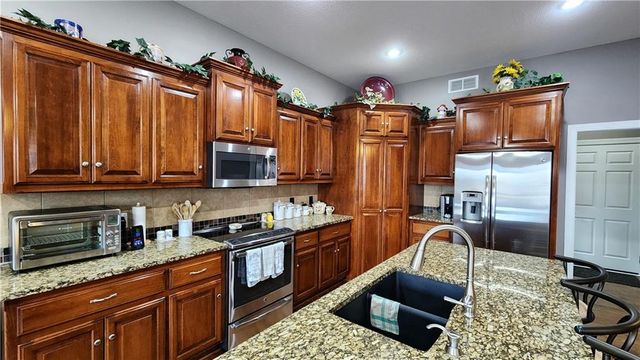 9012 NE 100th Terrace, Kansas City, MO 64157