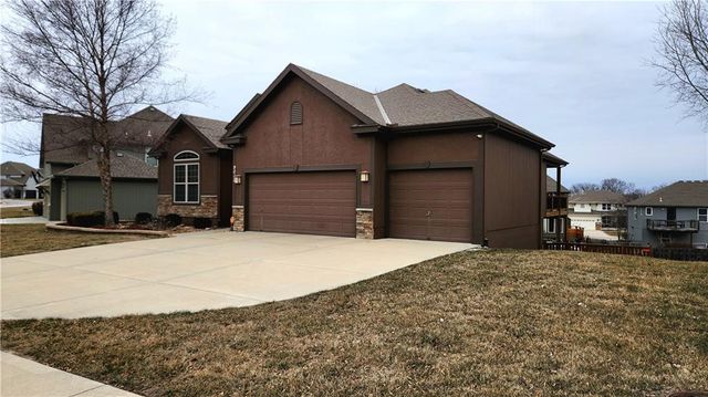 9012 NE 100th Terrace, Kansas City, MO 64157