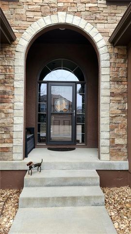 9012 NE 100th Terrace, Kansas City, MO 64157