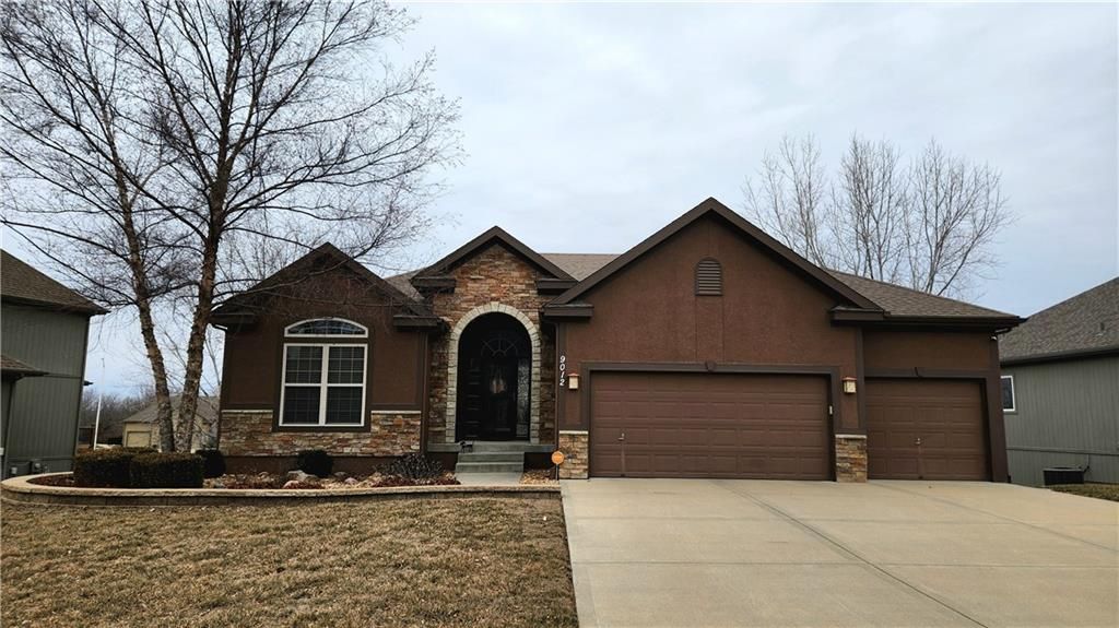 9012 NE 100th Terrace, Kansas City, MO 64157