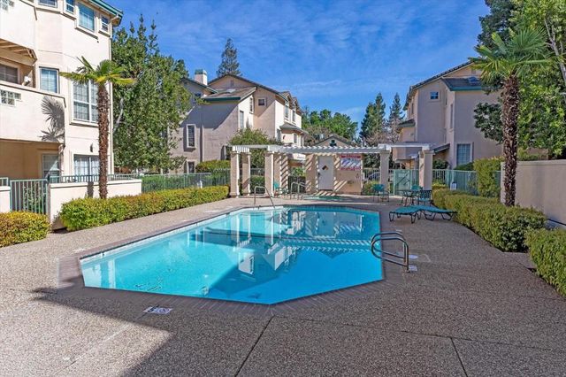 4173 El Camino Real 23, Palo Alto, CA 94306