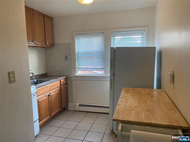 130 Hazelton Street 2, Ridgefield Park, NJ 07660