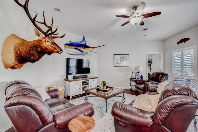 122 Four Master Road Road, Freeport, TX 77541