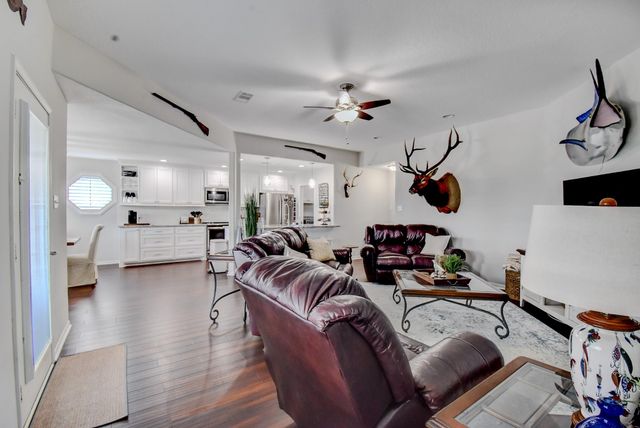 122 Four Master Road Road, Freeport, TX 77541