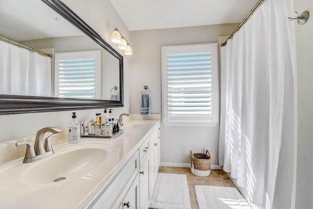 122 Four Master Road Road, Freeport, TX 77541