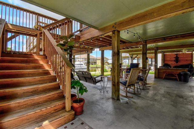 122 Four Master Road Road, Freeport, TX 77541