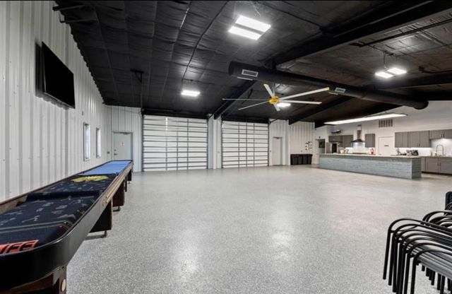 122 Four Master Road Road, Freeport, TX 77541