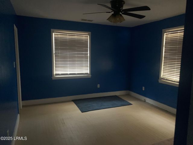 299 Savannah Highway, Beaufort, SC 29906