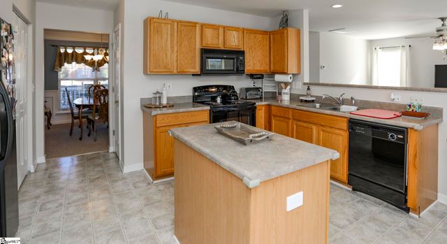 111 Kingsdale Court, Simpsonville, SC 29680