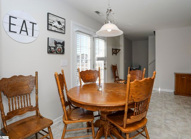 111 Kingsdale Court, Simpsonville, SC 29680