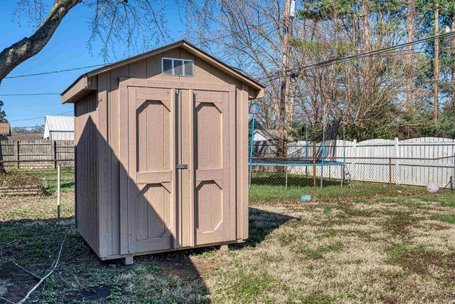 7118 Pollack Avenue, Evansville, IN 47715