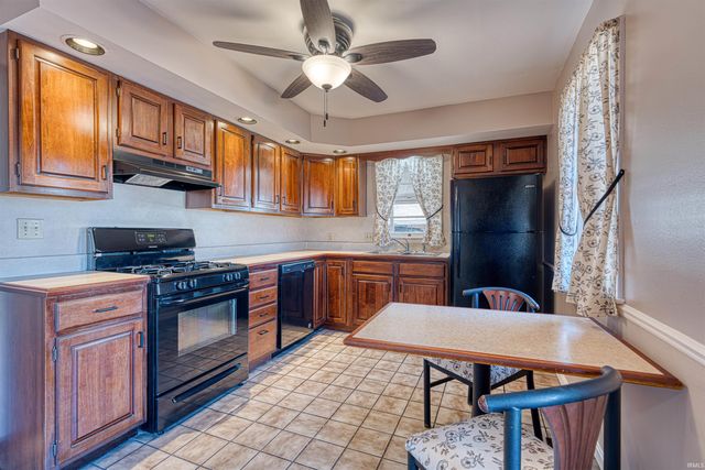 7118 Pollack Avenue, Evansville, IN 47715