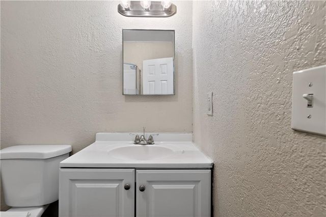 8309 E Gregory Boulevard, Kansas City, MO 64131