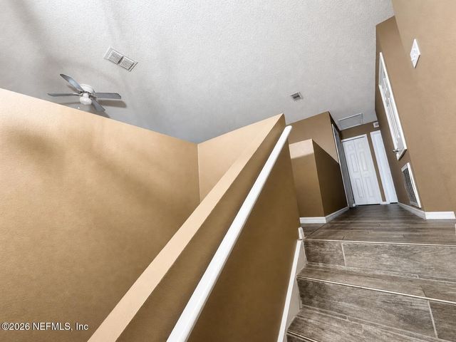 7249 OXFORDSHIRE Avenue, Jacksonville, FL 32219