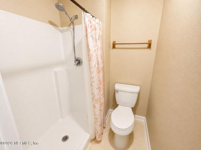 7249 OXFORDSHIRE Avenue, Jacksonville, FL 32219